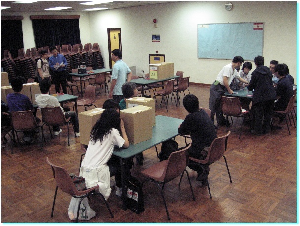 602x451 pixels (146K)